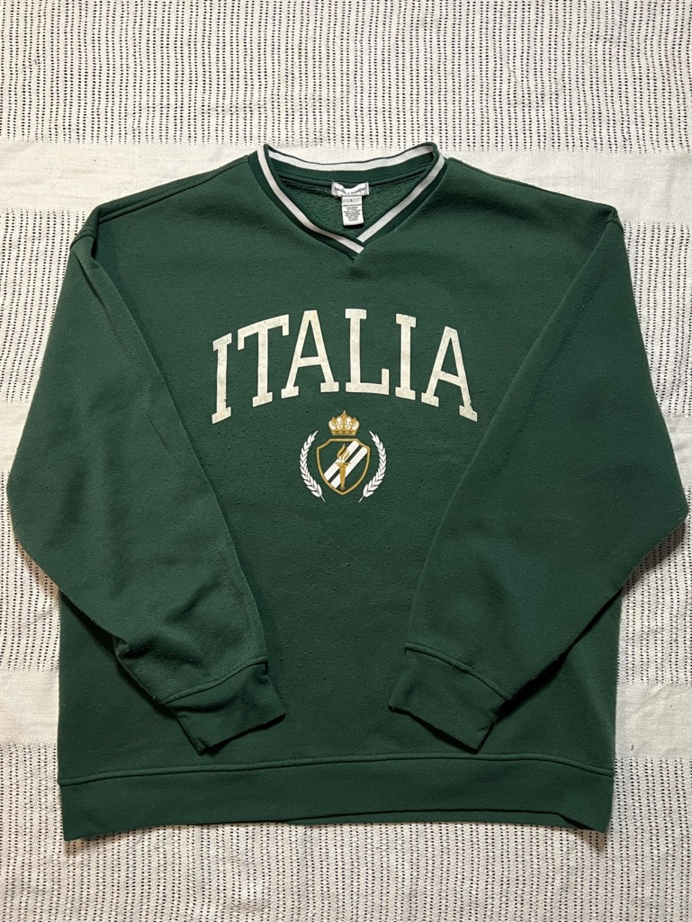 Italia Green Crewneck Sweater - Classic Collegiate Style Better Together